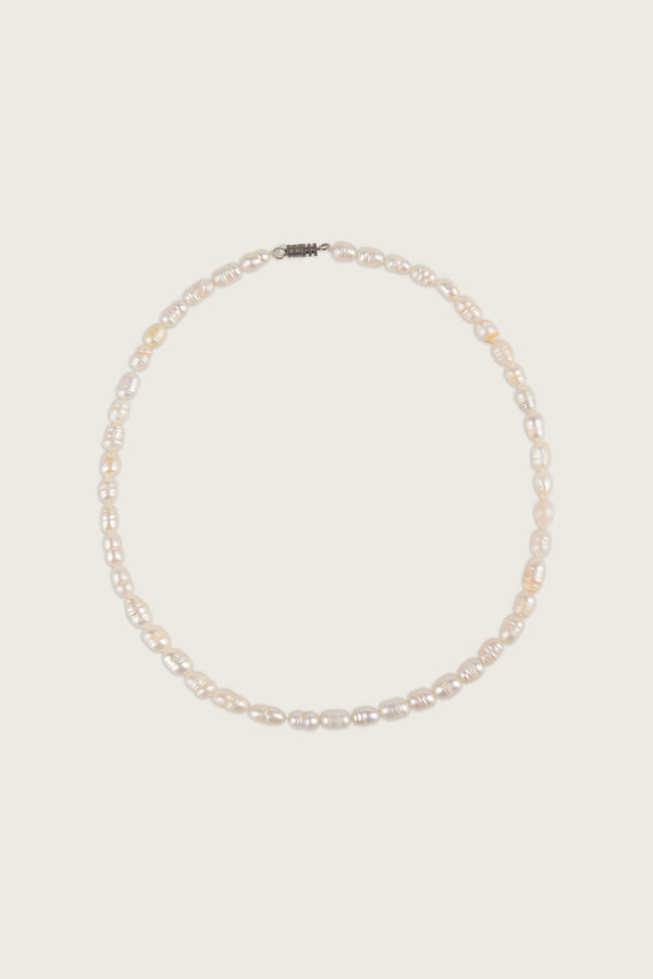 Odeya Small Pearls